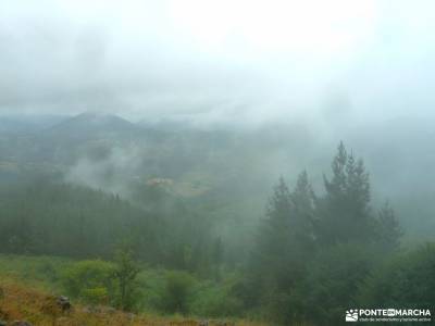 Parque Natural de Urkiola;viajes para singles ruta de cares sierra de guadalupe mariña lucense parq